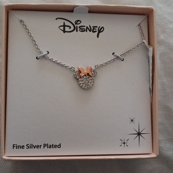 Disney Minnie mouse charm / pendant / necklace - Picture 5 of 6